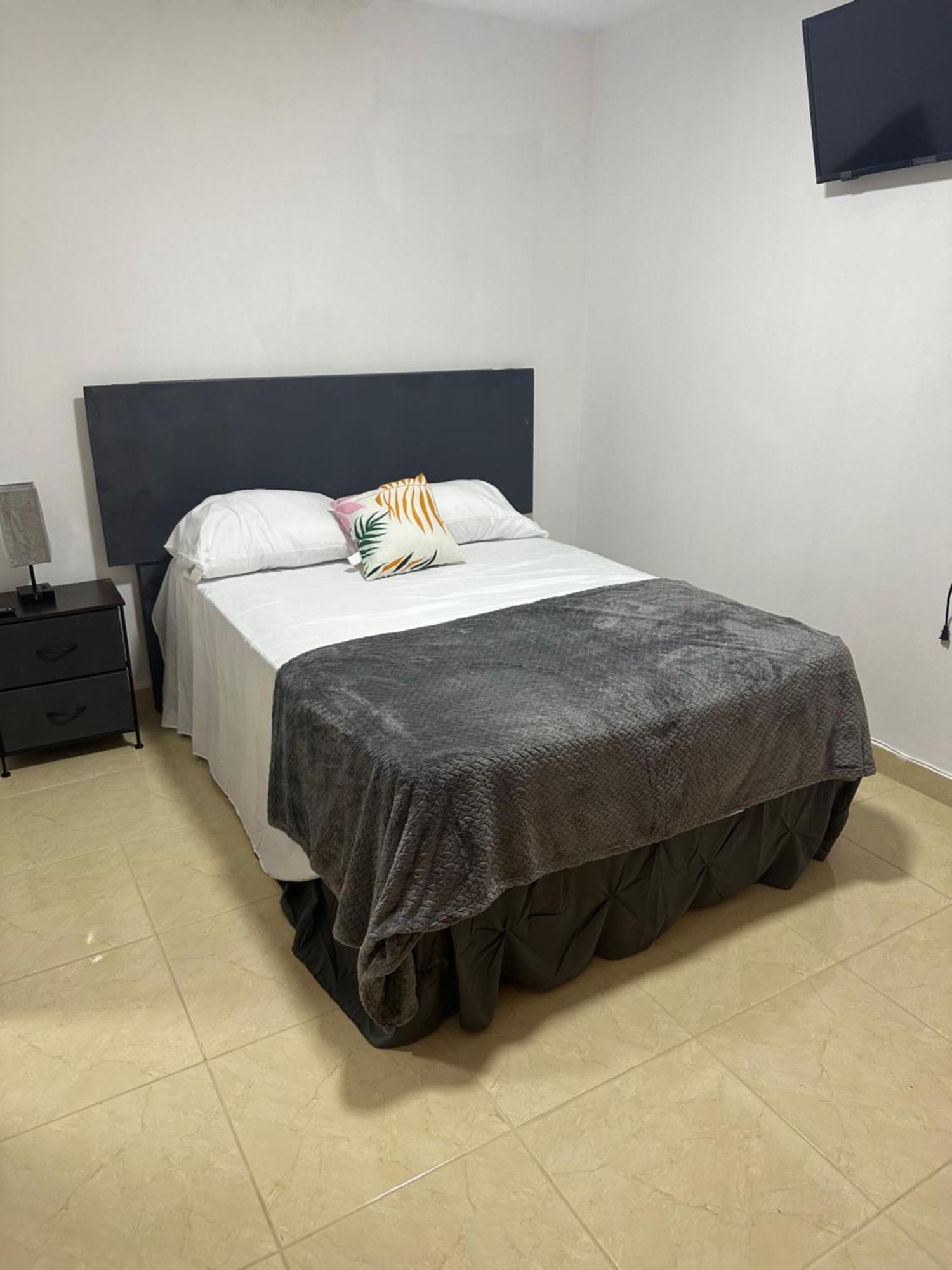 Hillmon'S Hotel Bar Lounge Sosua Bilik gambar