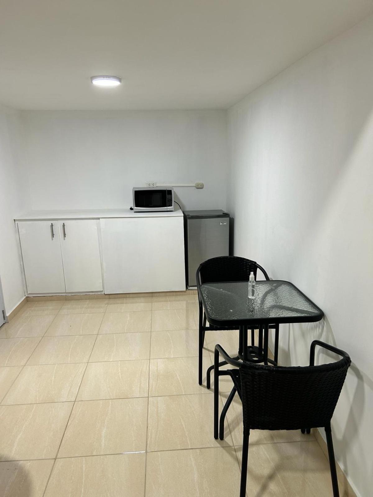 Hillmon'S Hotel Bar Lounge Sosua Luaran gambar
